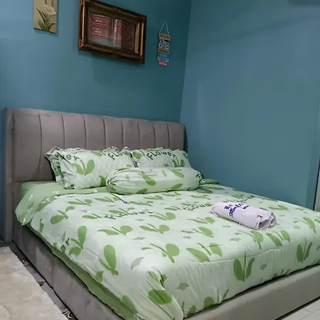Hans Homestay Lumut Exterior photo