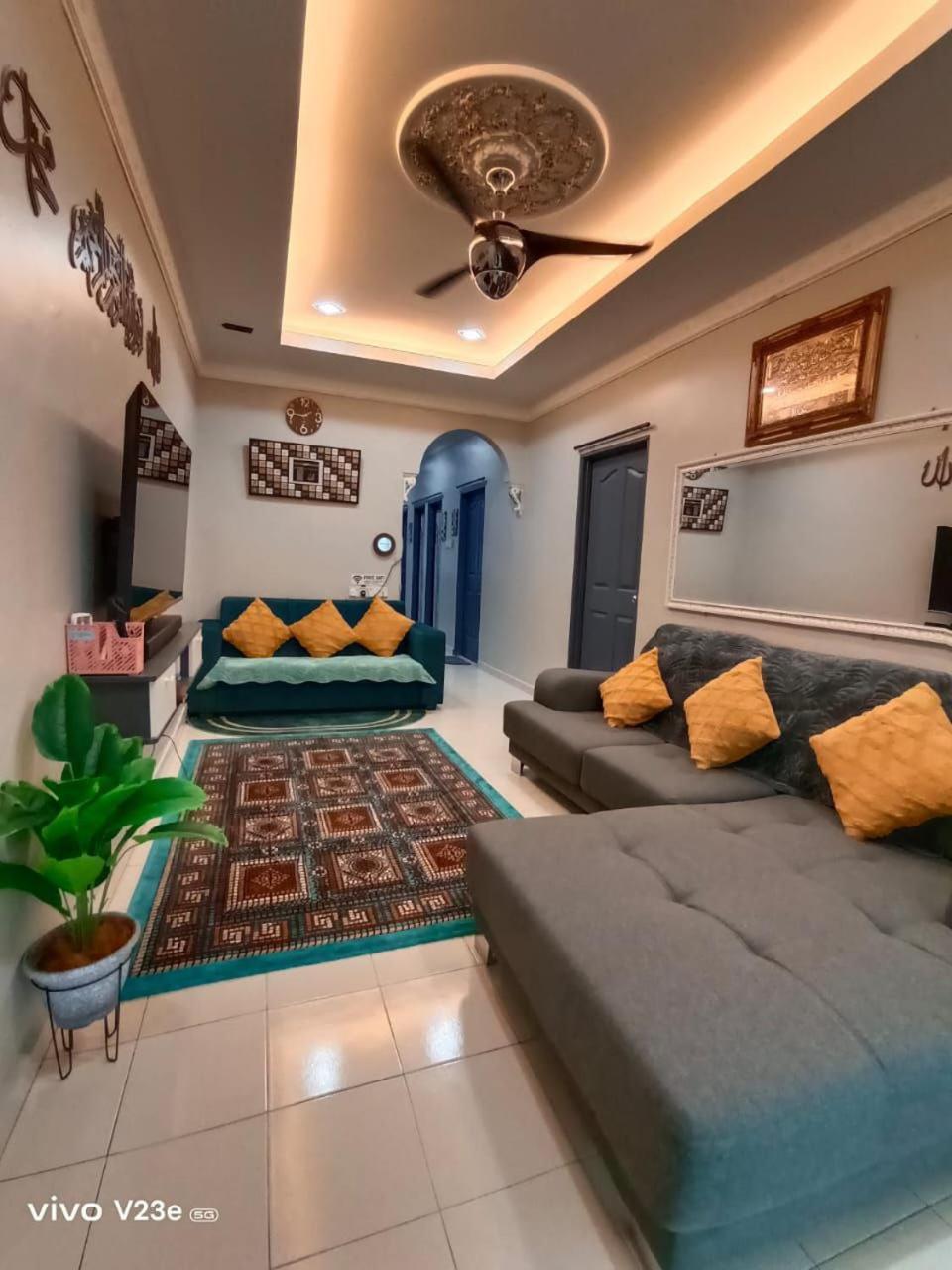 Homestay Hans Lumut